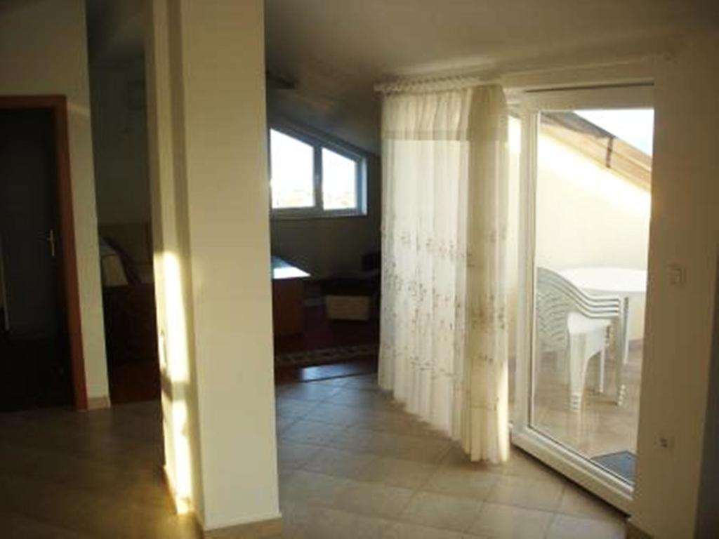 Tikvesa Apartment Novi Vinodolski